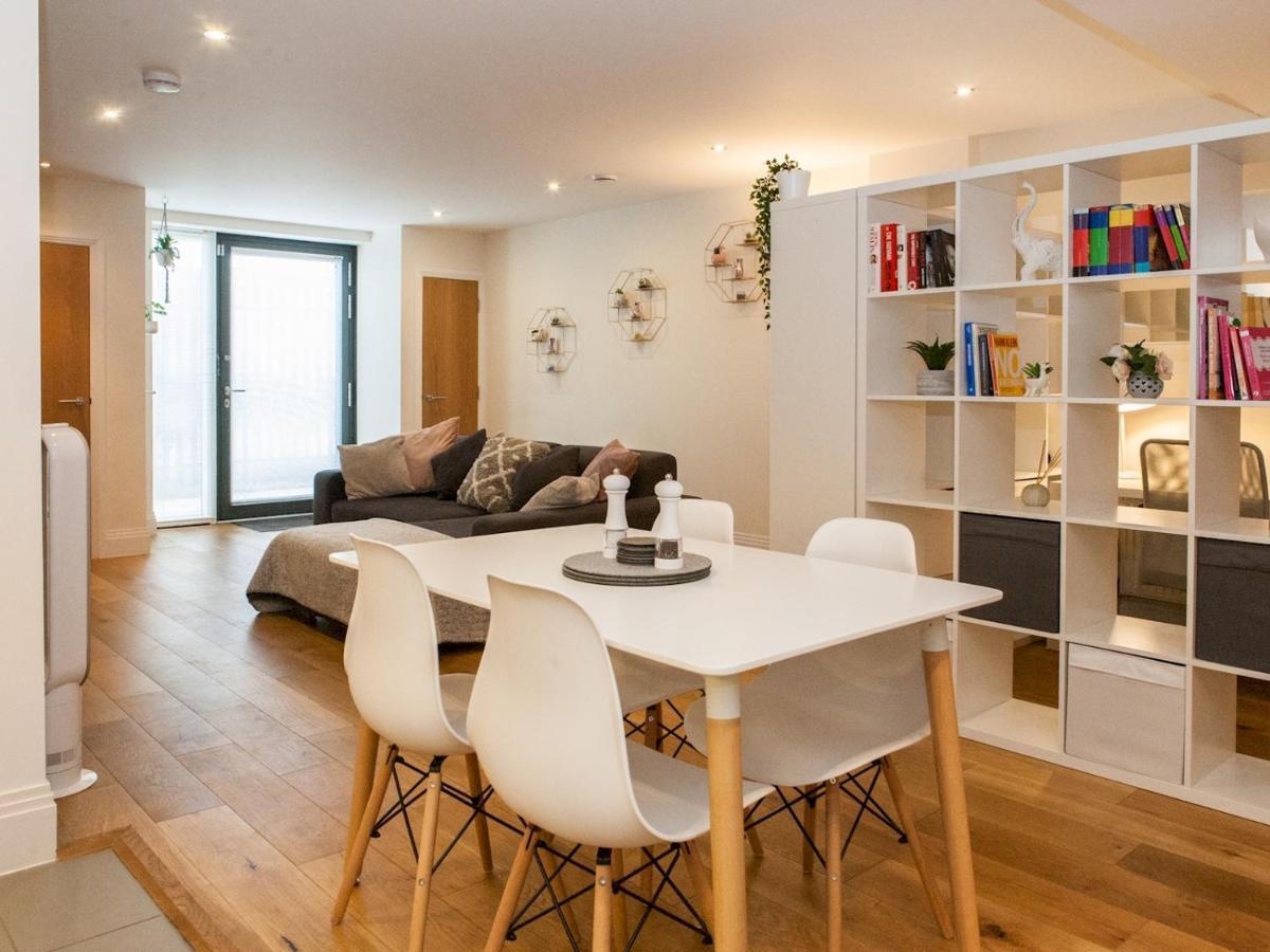 Apartament Pass The Keys Large And Modern Studio Flat In South East